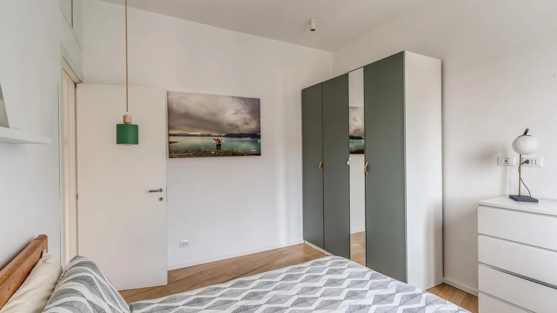 Bright Apartment Near Metro - Cardinals Retreat Rome