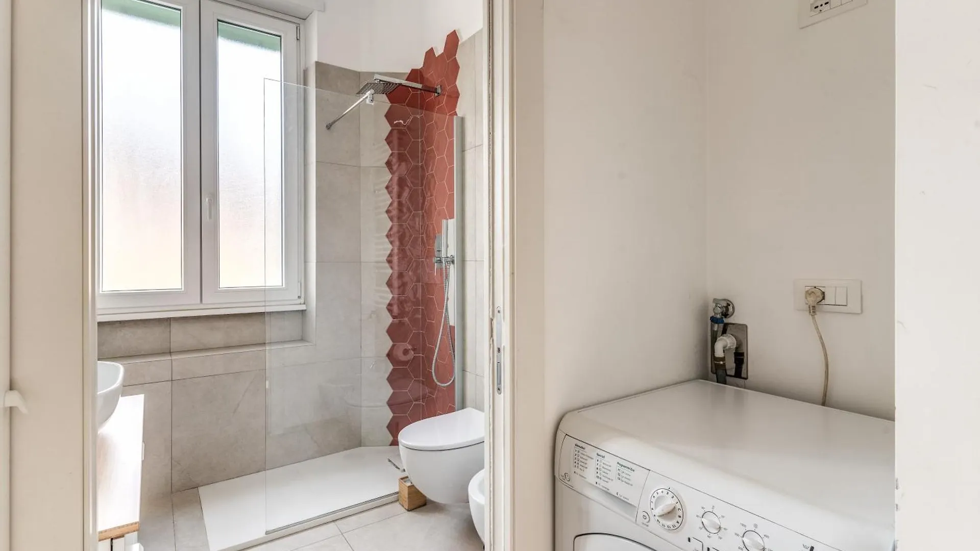 Bright Apartment Near Metro - Cardinals Retreat Rome